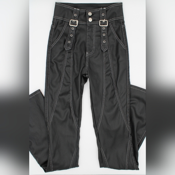 Women's XS Black Faux Leather Flare Pants - Picture 4 of 9